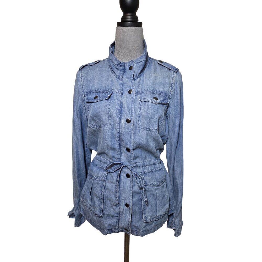 Chelsea & Theodore Womens Small Chambray Shirt Jacket Classic Polished Chic